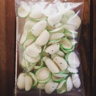 Renyahnya Kerupuk Buah Sirsak Jadi Peluang Usaha